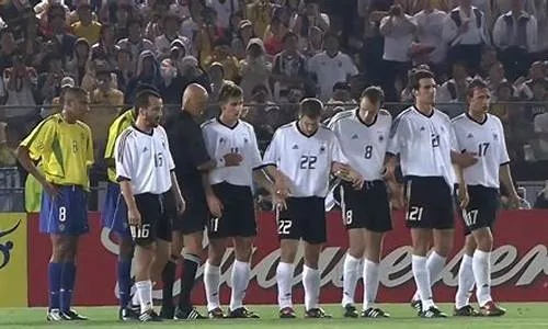 2002世界杯 决赛 2002世界杯决赛完整回放-第3张图片-www.211178.com_果博福布斯